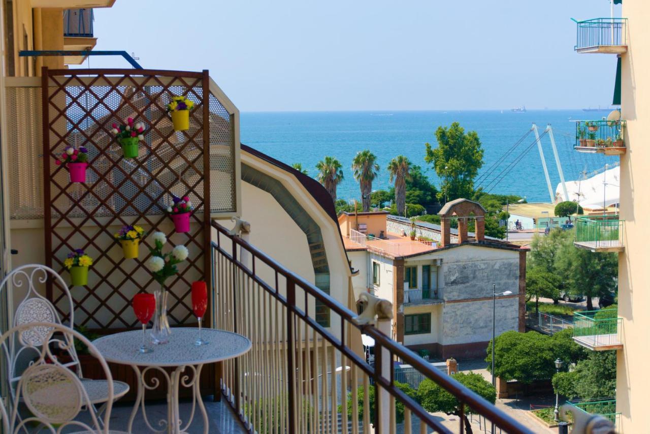 Neverending Sea Luxury Apartment In Salerno Center Luaran gambar
