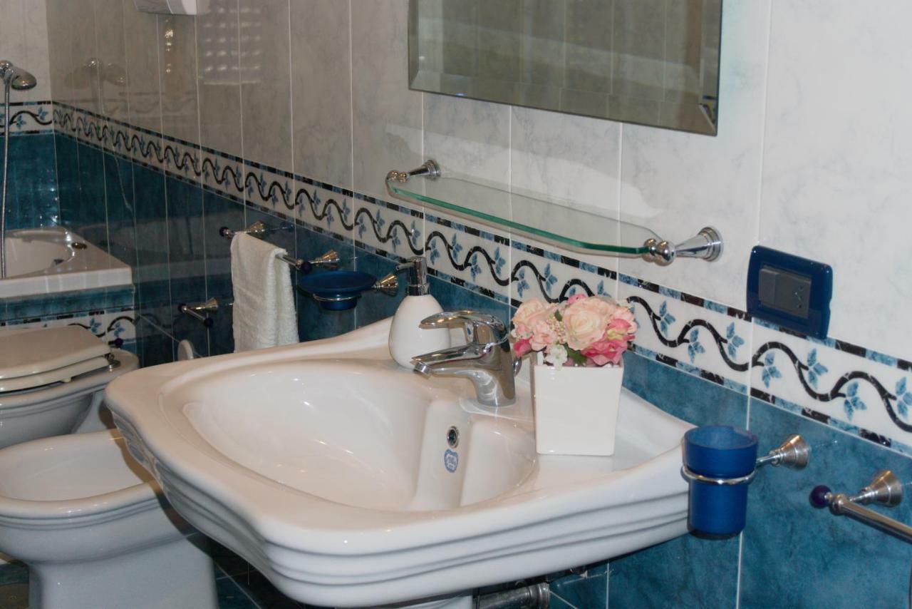 Neverending Sea Luxury Apartment In Salerno Center Luaran gambar